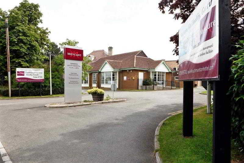 Mercure Swindon East Hotel And Spa Kültér fotó